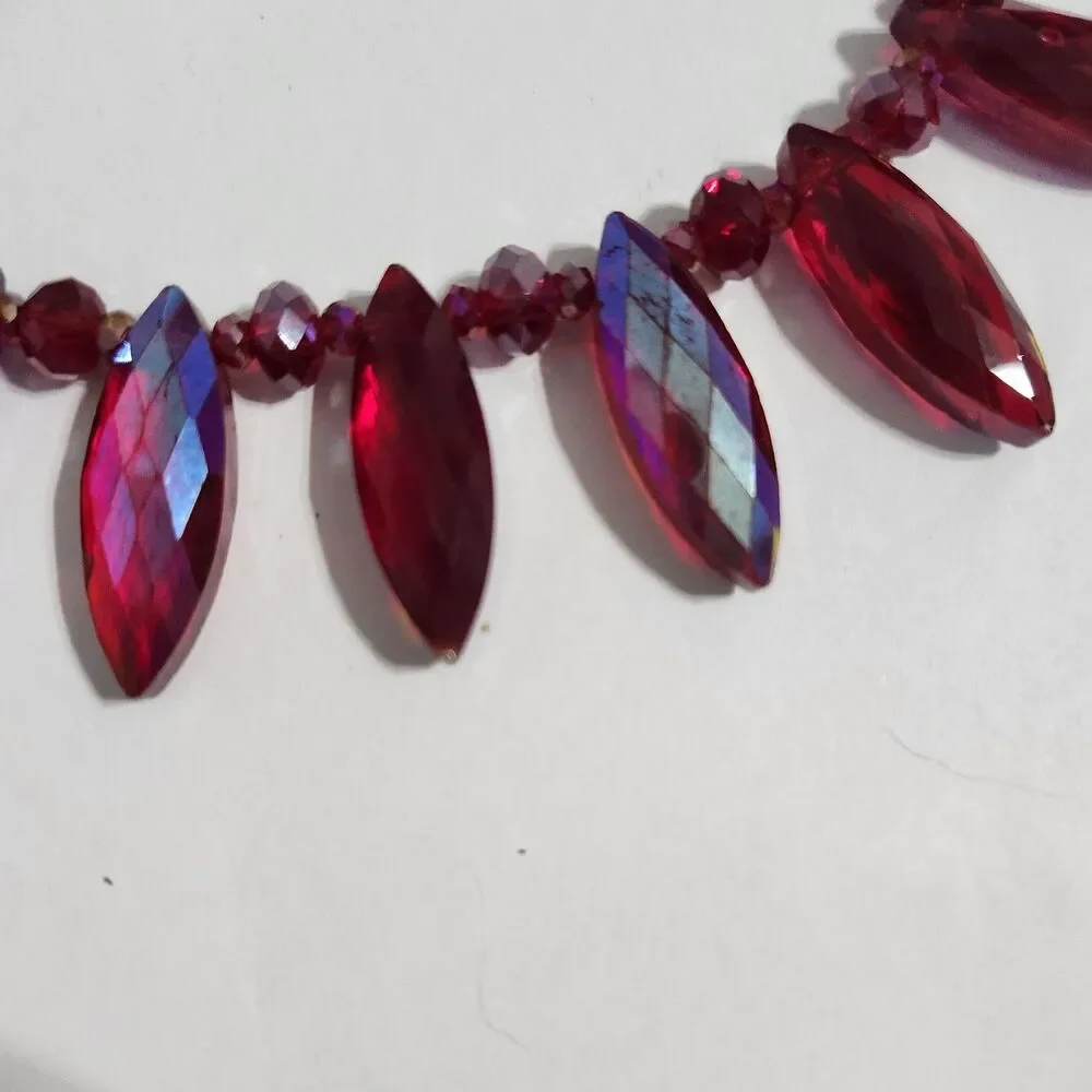 Faceted Acrylic Beaded Shiny Iridescent Statement Necklace Adjustable Red